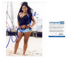 Nicole 'Snooki' Polizzi "Jersey Shore" AUTOGRAPH Signed 8x10 Photo ACOA
