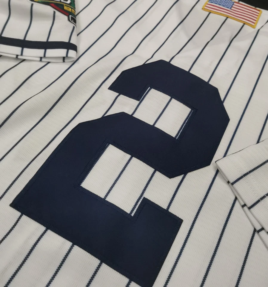Jersey cosido Derek Jeter #2 NYY retro blanco a rayas. Foto 3 de 4