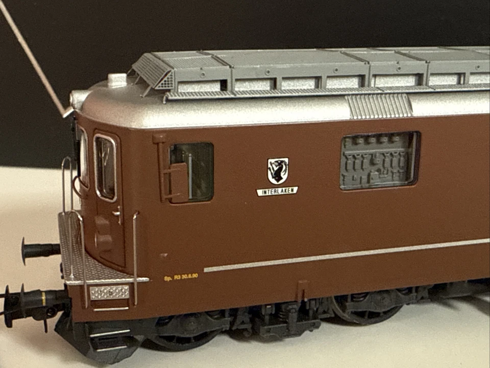 Rivarossi HR2959 BLS Re 4 4 181 Interlaken lang Elektrolokomotive DC - Bild 3 von 4