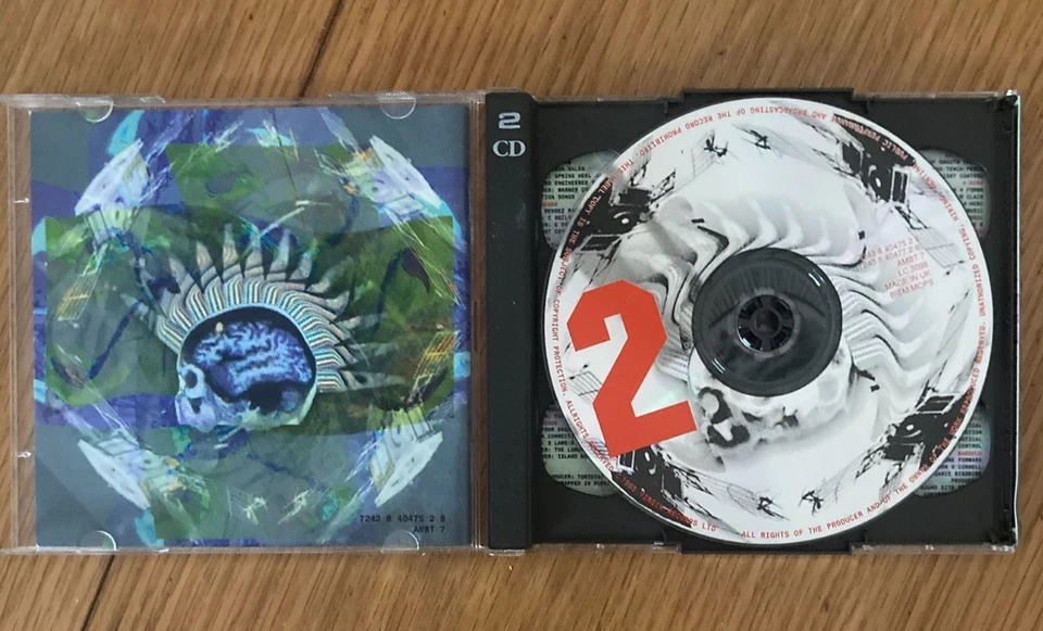 Macro Dub Infection, Vol. 1 CD 1995, 2 Discs Dub Techno Breakbeat Drum n Bass Br - Imagem 2 de 4