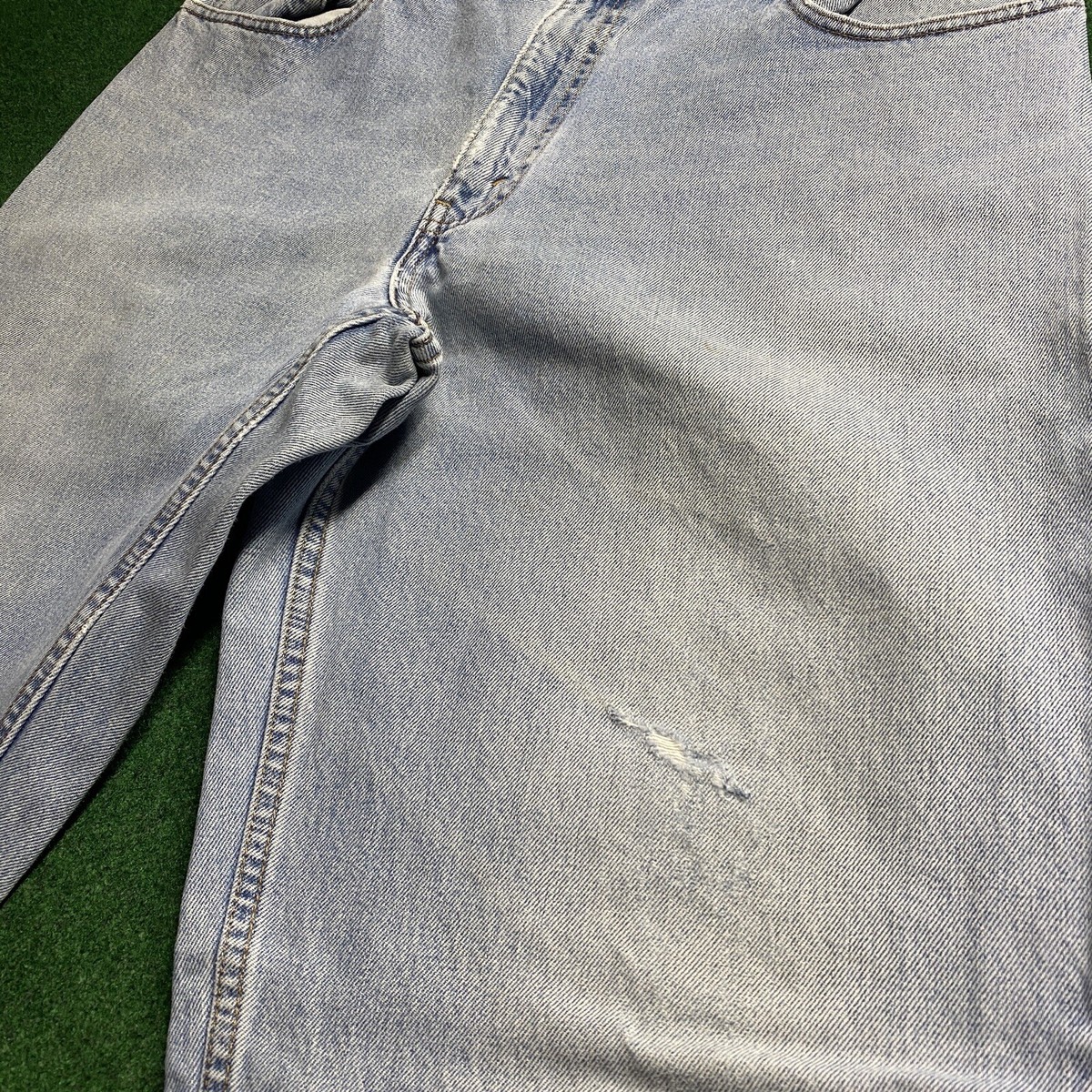 Vintage Levis 560 Jeans Mens 36 Light Wash Loose Fit Tapered Leg