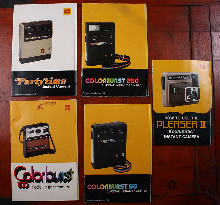 KODAK INSTANT CAMERA INSTRUCTION BOOKS, LOT OF FIVE DIFFERENT/cks/215388-image