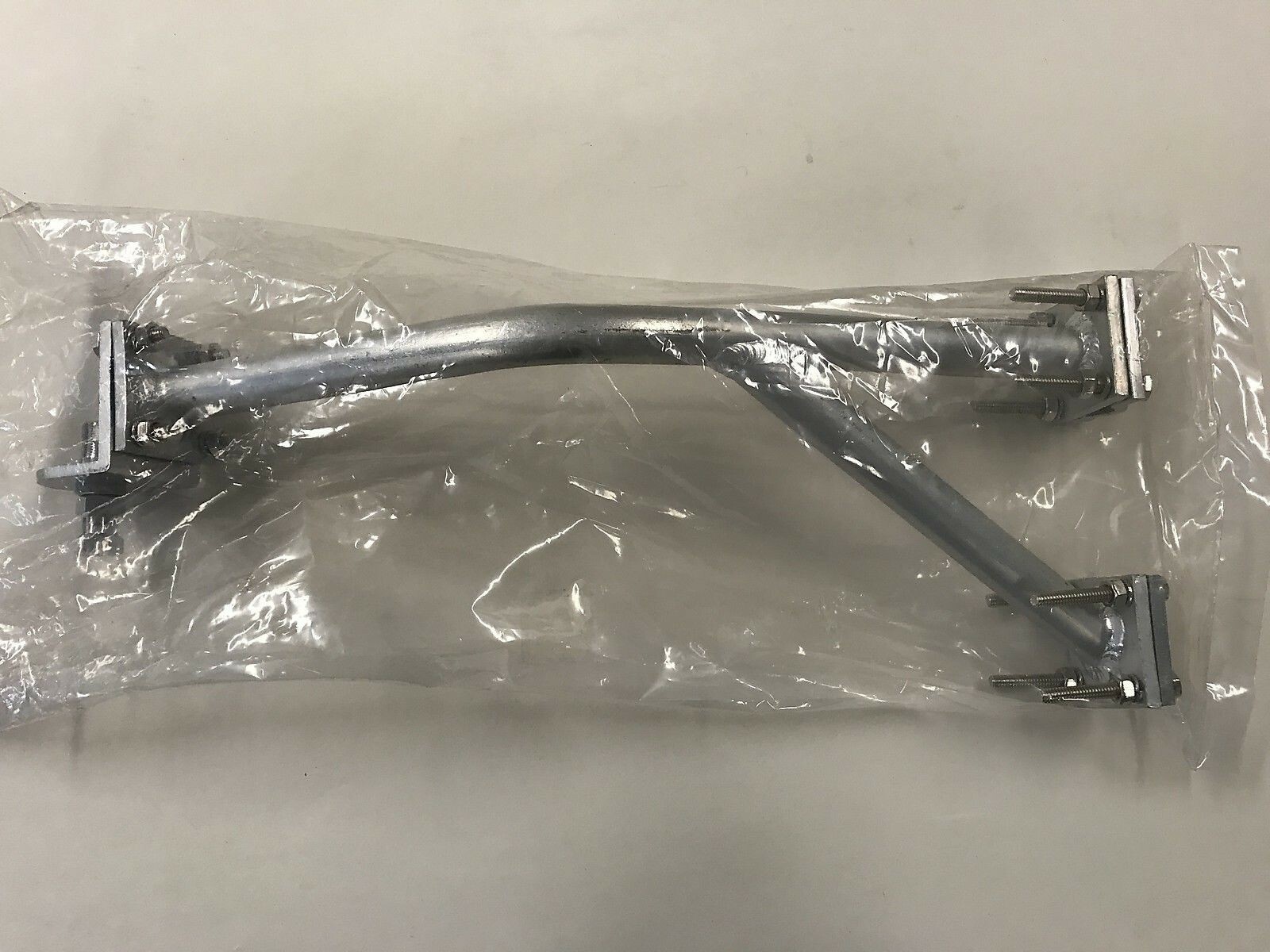 Workman OBM Outback Mount CB Radio Antenna Bracket Peterbuilt