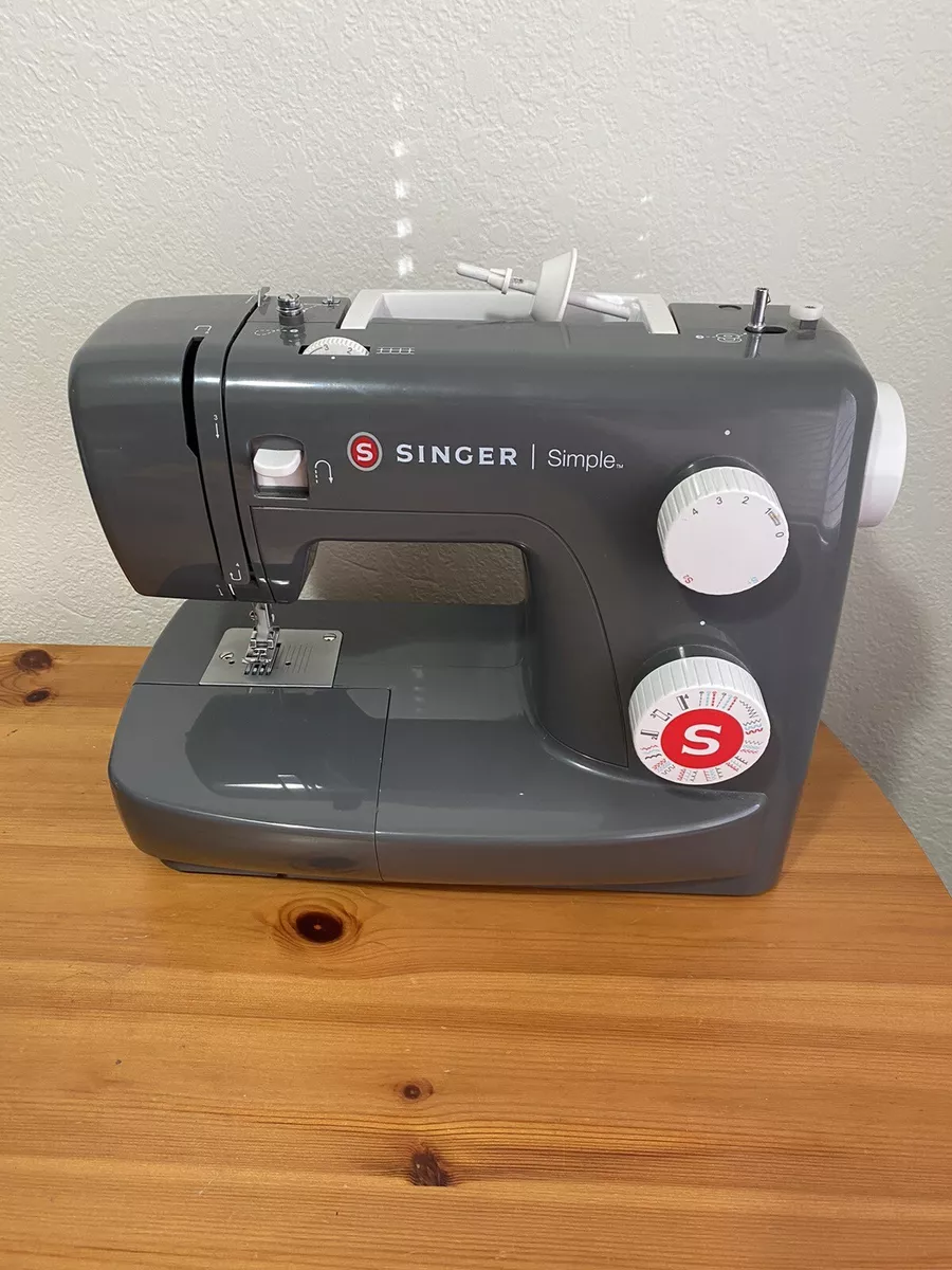 Singer Simple Sewing Machine Model 3223GY Grey - Used