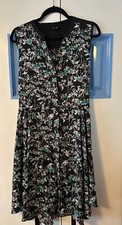 Simply Vera floral dress, tie waist, buttons down the front, size XL, never worn