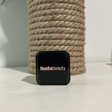 HUDA BEAUTY Baby Bake Easy Bake Loose Baking  Setting Powder - Cherry B Cake