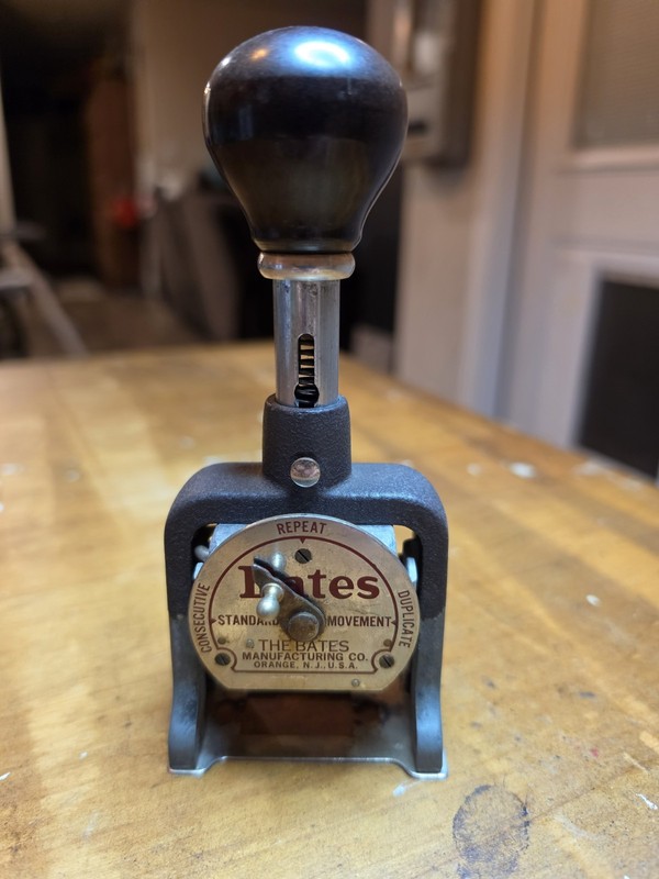 Vintage Bates Numbering Machine 6-Wheel / Style E / 5 Movement