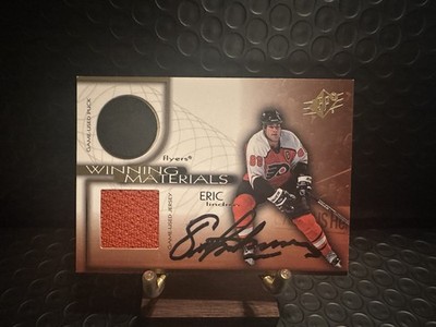 Autographed 1999-00 SPx Winning Materials Eric Lindros #WM9 HOF