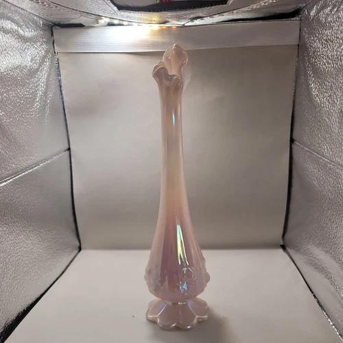 Vintage Fenton Iridescent Pink Cabbage Rose Pink Swung Bud Glass Vase