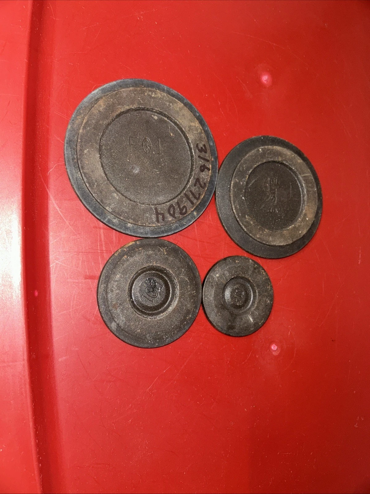 FRIGIDAIRE Range, Burner Cap Set of 4 316213505 316219905 316206604 316271904
Opens in a new windo