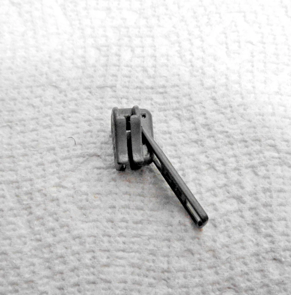 One Gray #5V YKK slider for Vislon (molded plastic) zipper - Image 3 of 3