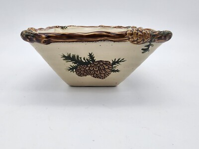 St Nicholas Square Snow Valley 4-5/8'' Fruit Dessert Bowl Pine Cones Wreath