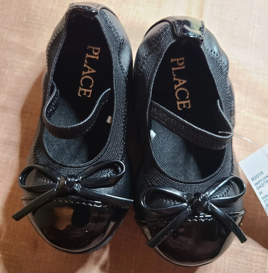 Zapatos estilo ballet negros para niños pequeños con lazo talla 4 Foto 2 de 4