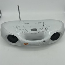 Sony ZS-XN30 White Personal Audio System CD Player AM/FM Radio Boombox Works 