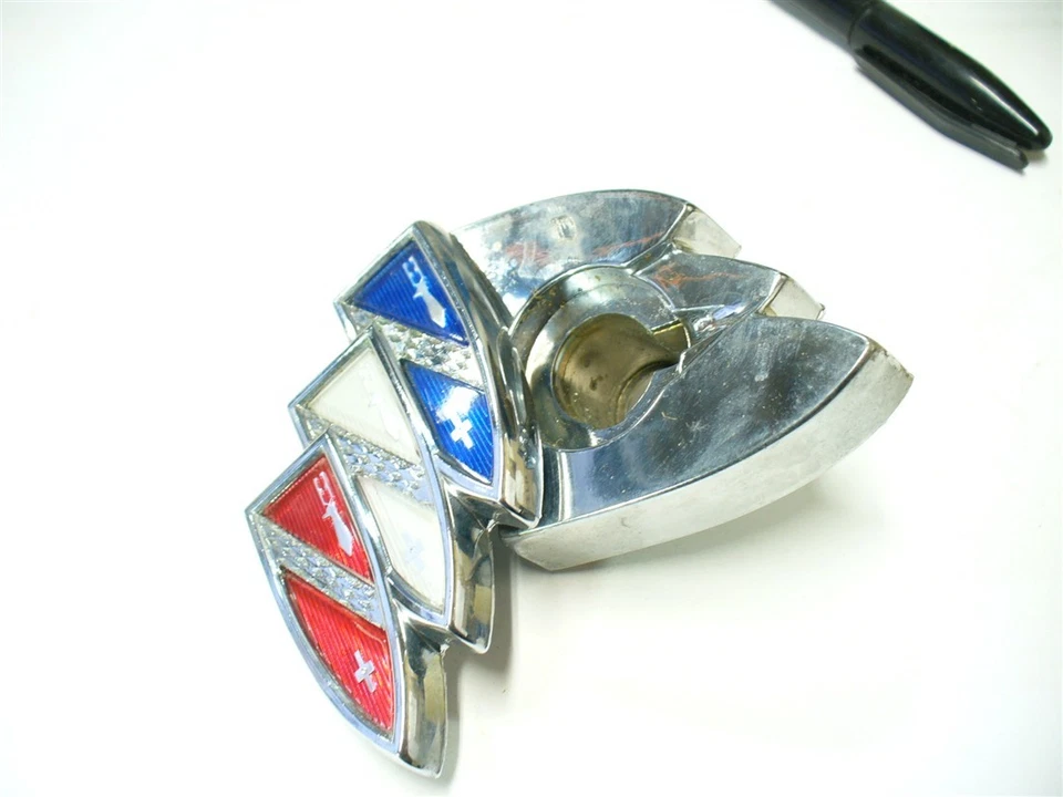 60's Buick Wildcat lesaber ?? tri shield trunk lock NOS GM - Image 3 of 4