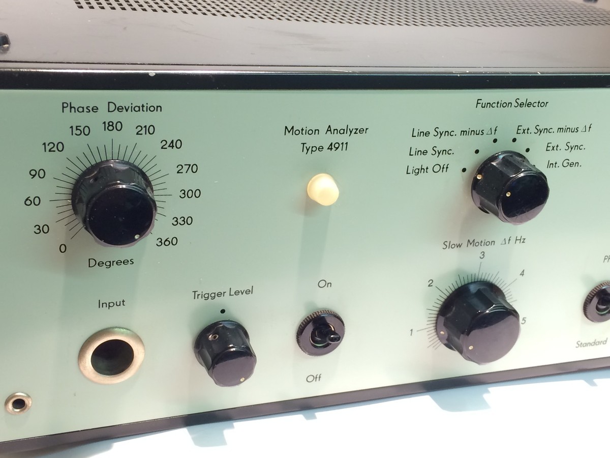Analyseur De Mouvement Bruel & Kjaer Type 4911 - Matériel De Mesure Occasion