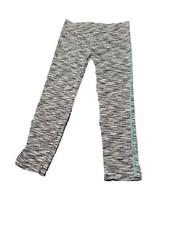 Gray  Capri Leggings Medium Workout Yoga Pants