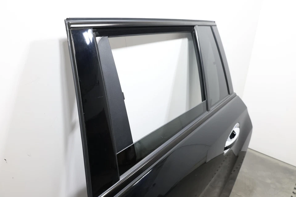 Mercedes GLS63 AMG X166 2017-2019 montaje de puerta trasera izquierda fabricante de equipos originales negro_040 Foto 4 de 4