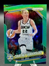 2025 Panini Prizm WNBA #124 Courtney Vandersloot Green Prizms