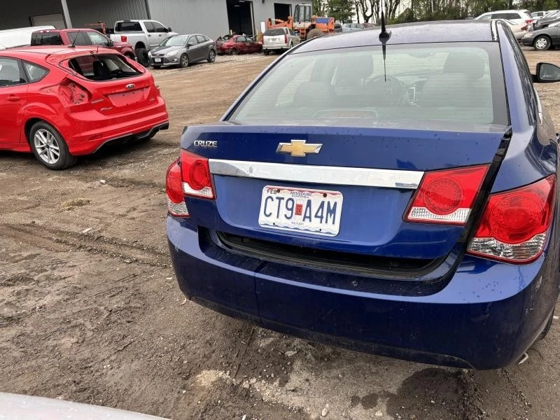 2012-2018 Chevy Sonic Cruze 1.8L Intake Manifold Assembly OEM - Image 4 of 4