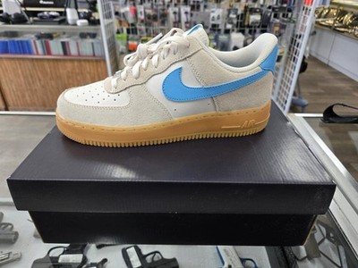 NIKE AIR FORCE 1 '07 LV8 8.5M 10W (VGS004914)
