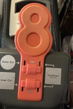 We R Memory Keepers Lucky 8 Doily Edge Boarder Punch-Preowned