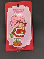 NEW, THE WORLD OF Strawberry Shortcake Hair CLAW Clip