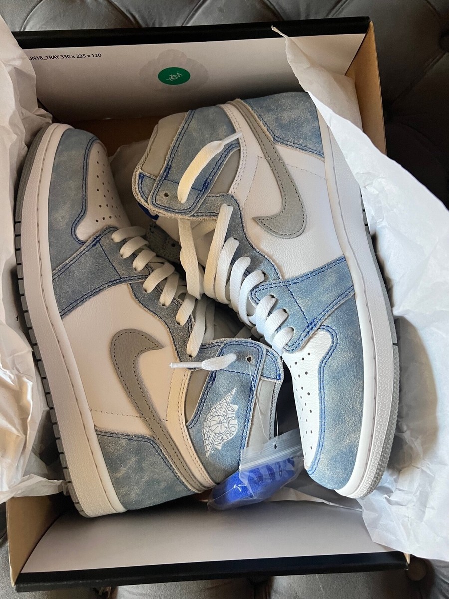 Size 10 - Jordan 1 Retro High OG Hyper Royal | eBay display picture 3