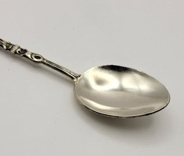 Petite cuillère de collection avec boite, blason ville Verdun, métal