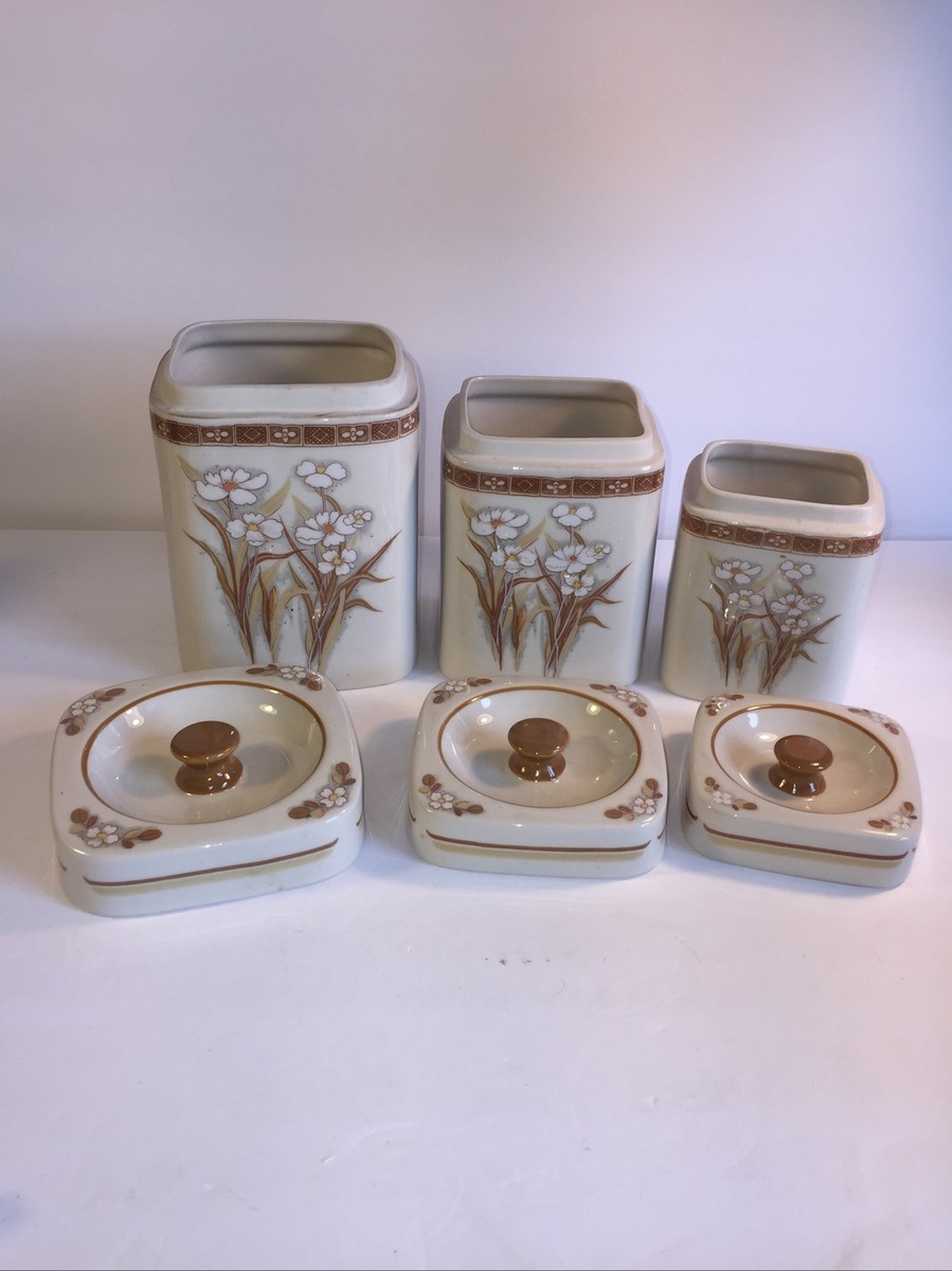 Vintage Daeware New Jersey USA Made In Korea Canister Set Set Of 3