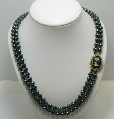 Black Tahitian Pearl 7.8mm 8.1mm Double 