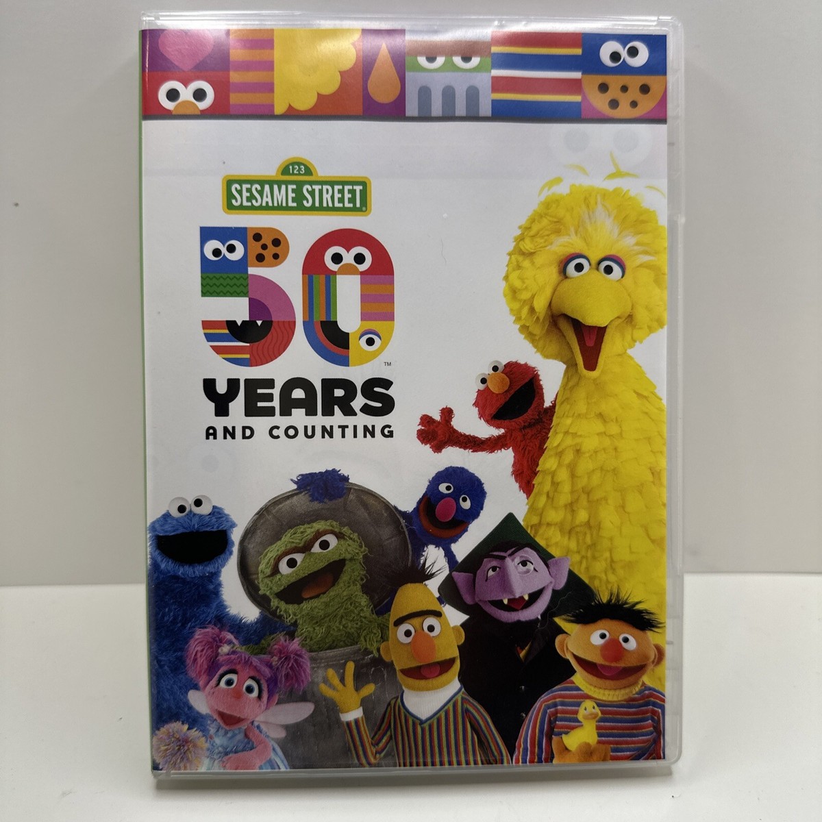 【中古】「非常に良い」Sesame Street: 50 Years & Counting [DVD] Sesame Street: 50 Years and Counting DVD with Frame Ricky Gervais