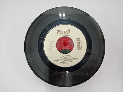 Tim McGraw - Can't Be Really Gone / That's Just Me 45rpm Vinyl Record 7''  U24
