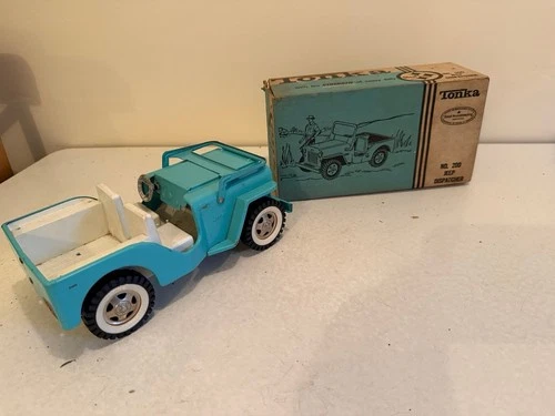Vintage Tonka toy 1960’s 200 dispatcher Jeep blue turquoise Steel Box