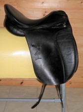 Spalding Britannica Eclipse 19" Medium Width Black Leather Dressage Saddle