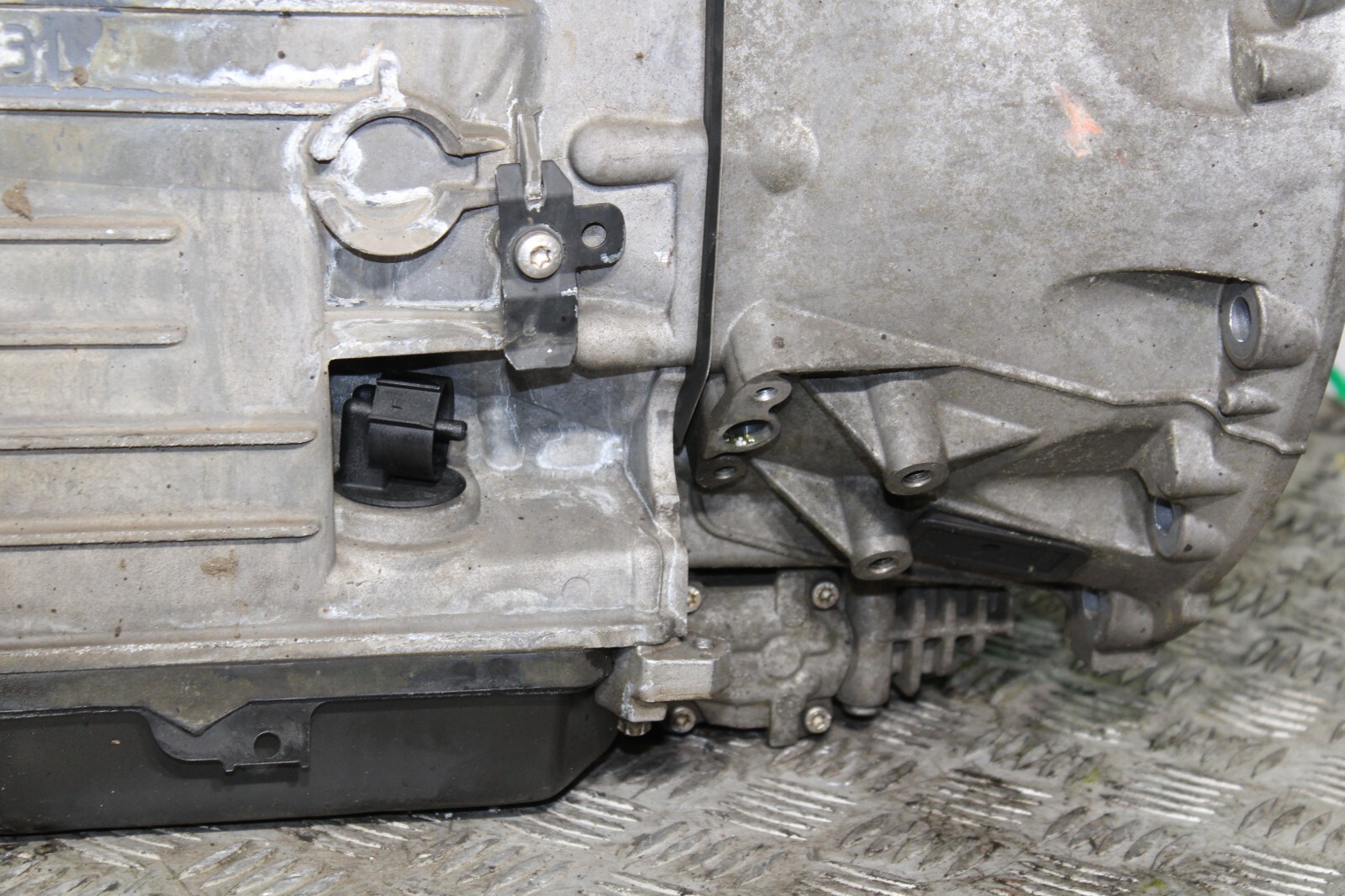 Genuine MERCEDES V Class VITO W447 2015 on Automatic Gearbox 