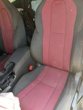24 Honda Civic Si Red Black Front Seats With Door Panels Rear Black Seats 24 Honda Civic Si Red Black Front Seats With Door Panels Rear Black Seats