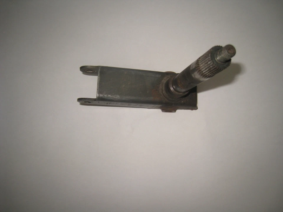 1979 YAMAHA ENTICER ET250 ЛЕВЫЙ ЛЫЖ ШПИНДЕЛЬ КОЛОНКА КОСТЯШКИ - Изображение 2 из 4