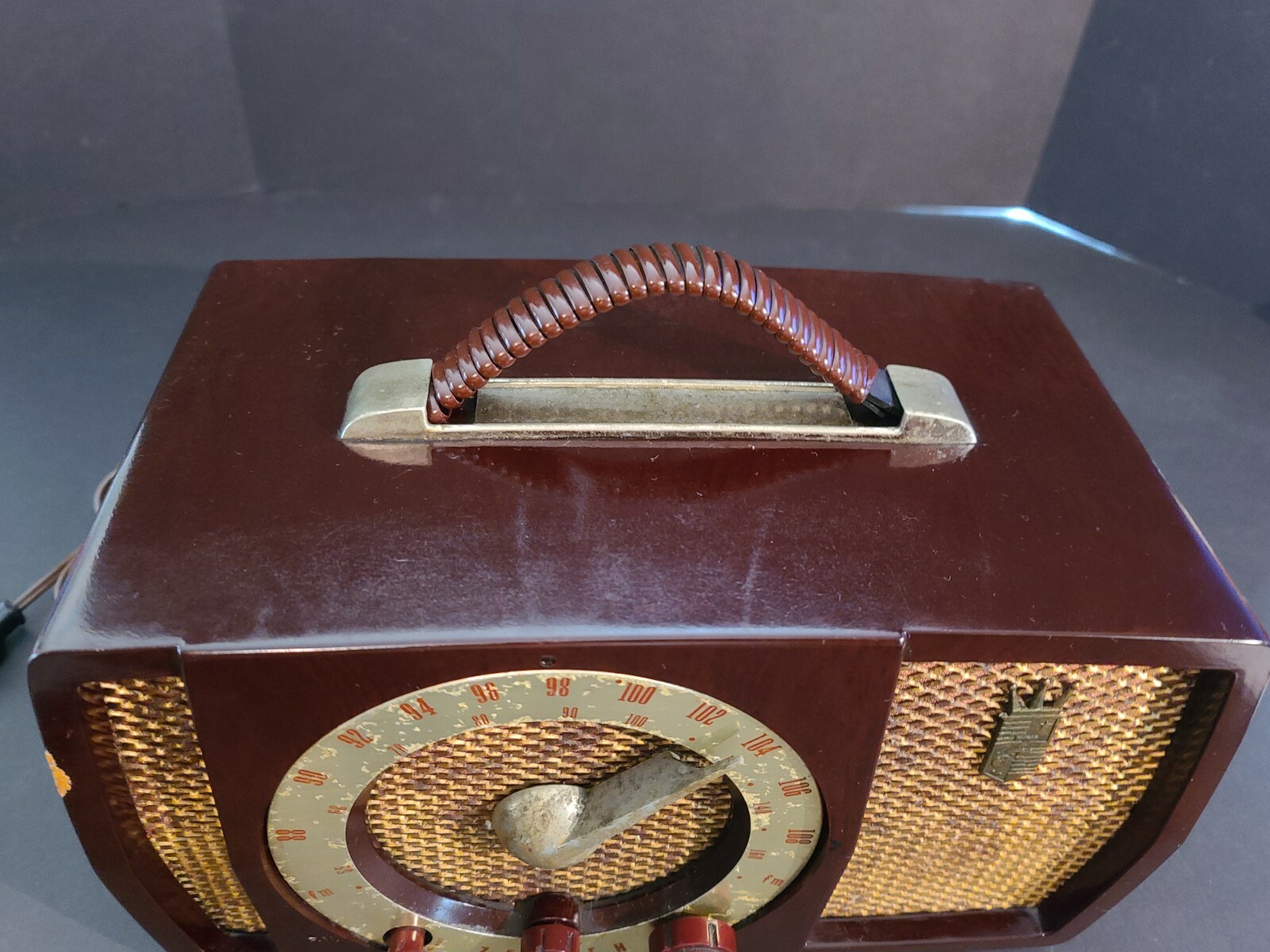 Vintage Zenith Bakelite Art Deco Tube Dial Radio Model S17366 FOR