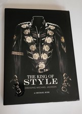 MINT Condition: Dressing Michael Jackson Illustrated HARDCOVER BOOK.