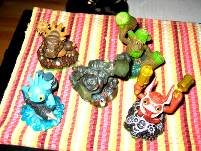 Nintendo Spyros  adventure Figuren -Grunt-Trigger-Stump-Prism-Bash-