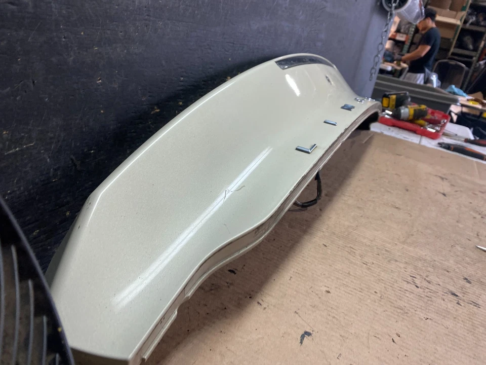 2013 to 2020 Lincoln MKZ Rear Trunk Lid Molding Panel W/Camera t0055 DG - Image 3 of 4