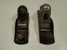 Lot of 2 Stanley Vintage Cast Iron Bench Planes Hand Woodworking Tools