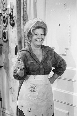 Diffrent Strokes Charlotte Rae as Edna Garrett 1970s Historic TV Old Photo 2