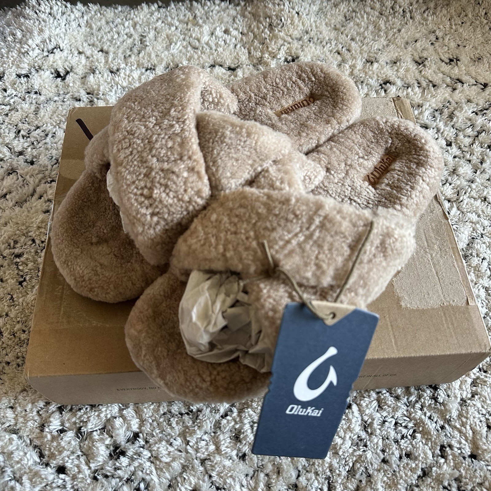 SAOLA Olukai Ciabatte Donna Lana Shearling HILA HEU W Marrone Taglia 9 Suola Gomma