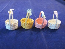 Lot Of 4 Small Vintage Wicker Baskets w/Handles Miniature Pastel 2" x 3" Zz3