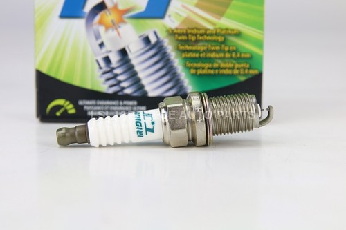 4 X DENSO IRIDIUM SPARK PLUGS IK20TT suits HONDA ACCORD EURO K24A3 ENG 03-08 - Picture 2 of 2