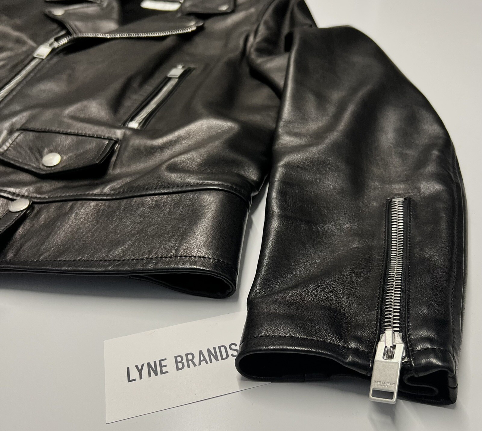 Giacca da motociclista classica agnello Saint Laurent in pelle nera taglia EU 50 CTRL £3.790