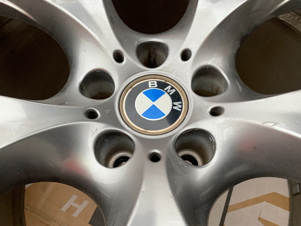 1 X single REAR Genuine BMW E70 E71 X5 style 215 21X11.5 in good