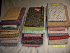COTTON QUILTING FABRIC - SMALL TINY FLOWERS DESIGN - UNBRANDED - U-PICK 1